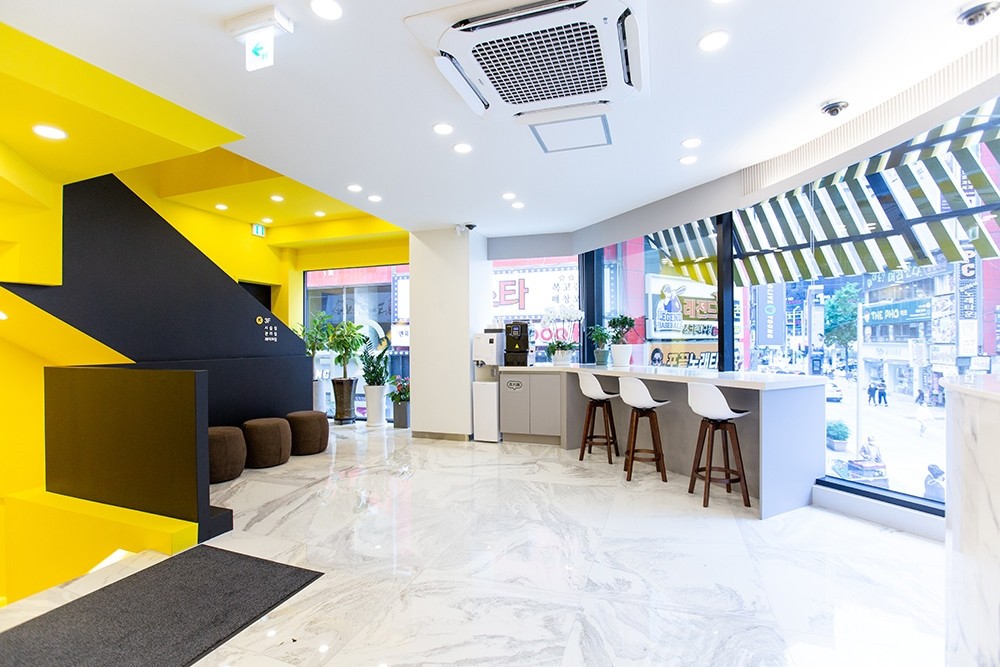 諮詢等候區
